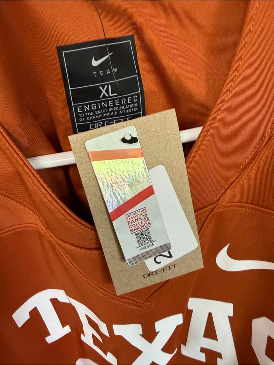 Texas Longhorns Family Pack - Manning Jersey, Trainers, Youth Jersey, Bucket Hat main image 11
